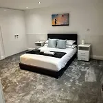 Lovely 2Bed2Bath Marylebone